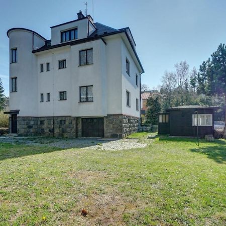 Vila Sik Нове-Место-на-Мораве Экстерьер фото